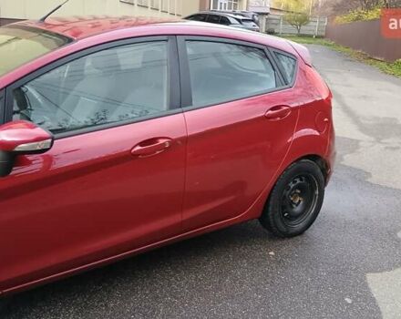 Красный Форд Фиеста, объемом двигателя 1.39 л и пробегом 118 тыс. км за 7000 $, фото 4 на Automoto.ua