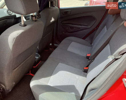 Червоний Форд Фієста, об'ємом двигуна 1.24 л та пробігом 132 тис. км за 6200 $, фото 5 на Automoto.ua