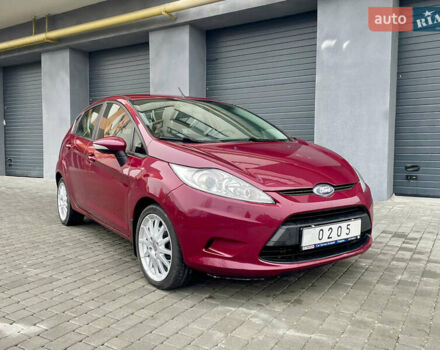 Червоний Форд Фієста, об'ємом двигуна 1.4 л та пробігом 119 тис. км за 7650 $, фото 3 на Automoto.ua