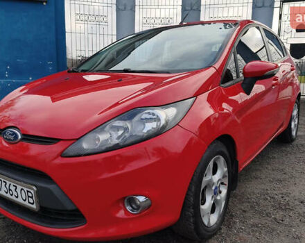Красный Форд Фиеста, объемом двигателя 1.4 л и пробегом 193 тыс. км за 7500 $, фото 1 на Automoto.ua