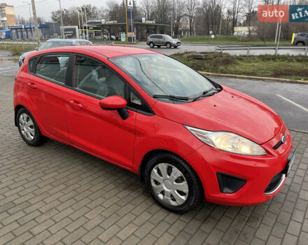 Красный Форд Фиеста, объемом двигателя 1.6 л и пробегом 237 тыс. км за 6500 $, фото 8 на Automoto.ua