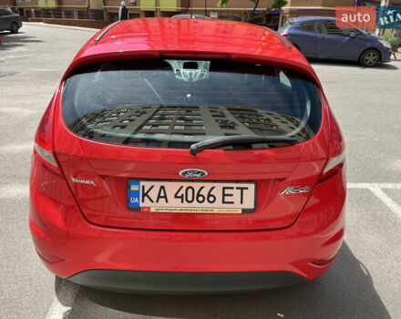 Червоний Форд Фієста, об'ємом двигуна 1.24 л та пробігом 132 тис. км за 6200 $, фото 1 на Automoto.ua