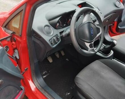 Червоний Форд Фієста, об'ємом двигуна 0 л та пробігом 88 тис. км за 6500 $, фото 20 на Automoto.ua