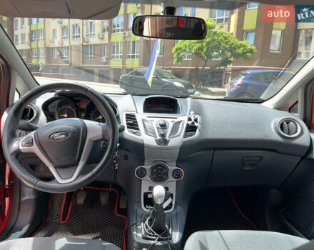 Червоний Форд Фієста, об'ємом двигуна 1.24 л та пробігом 132 тис. км за 6200 $, фото 6 на Automoto.ua