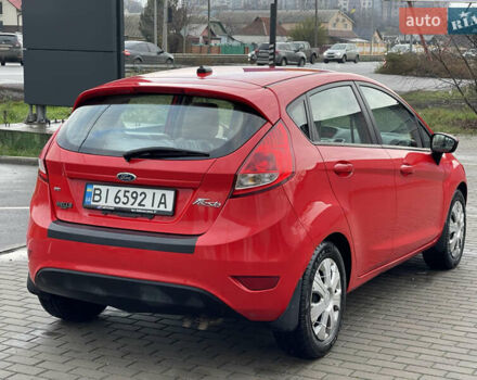 Красный Форд Фиеста, объемом двигателя 1.6 л и пробегом 237 тыс. км за 6500 $, фото 11 на Automoto.ua