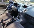 Красный Форд Фиеста, объемом двигателя 1.4 л и пробегом 131 тыс. км за 6900 $, фото 3 на Automoto.ua