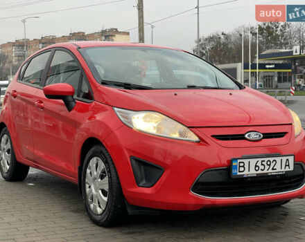 Красный Форд Фиеста, объемом двигателя 1.6 л и пробегом 237 тыс. км за 6500 $, фото 7 на Automoto.ua