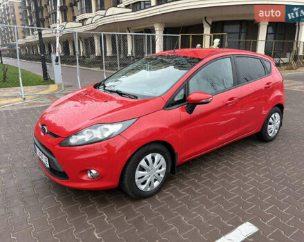 Красный Форд Фиеста, объемом двигателя 1.39 л и пробегом 103 тыс. км за 7500 $, фото 7 на Automoto.ua