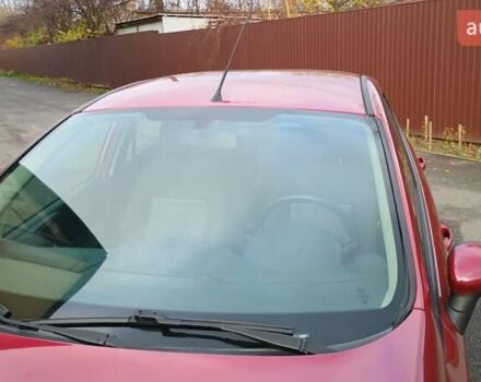 Красный Форд Фиеста, объемом двигателя 1.39 л и пробегом 118 тыс. км за 7000 $, фото 1 на Automoto.ua