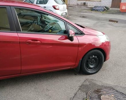 Красный Форд Фиеста, объемом двигателя 1.39 л и пробегом 118 тыс. км за 7000 $, фото 12 на Automoto.ua