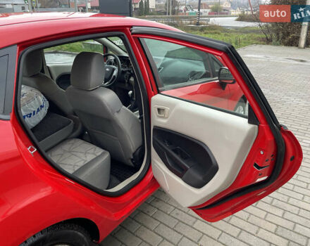 Красный Форд Фиеста, объемом двигателя 1.6 л и пробегом 237 тыс. км за 6500 $, фото 23 на Automoto.ua