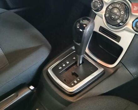 Красный Форд Фиеста, объемом двигателя 1.39 л и пробегом 118 тыс. км за 7000 $, фото 57 на Automoto.ua