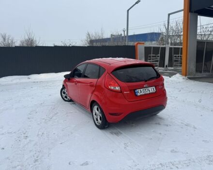 Червоний Форд Фієста, об'ємом двигуна 1.4 л та пробігом 125 тис. км за 6800 $, фото 4 на Automoto.ua