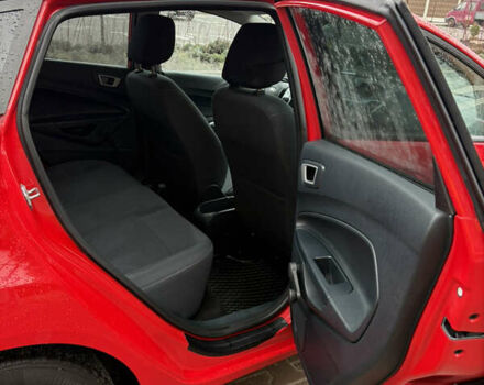 Красный Форд Фиеста, объемом двигателя 1.39 л и пробегом 103 тыс. км за 7500 $, фото 11 на Automoto.ua