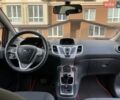 Красный Форд Фиеста, объемом двигателя 1.4 л и пробегом 130 тыс. км за 6700 $, фото 10 на Automoto.ua