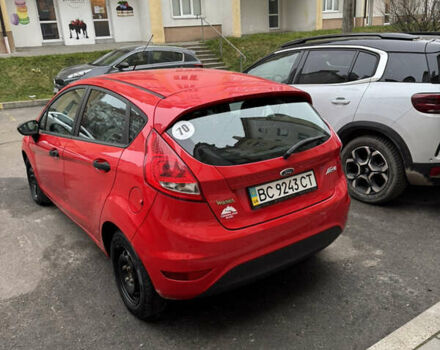 Червоний Форд Фієста, об'ємом двигуна 1.25 л та пробігом 72 тис. км за 6000 $, фото 2 на Automoto.ua