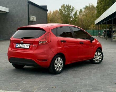 Форд Фиеста 2012 в Лубнах на Automoto.ua Красный Форд Фиеста, объемом двигателя 1.25 л и пробегом 211 тыс. км за 4399 $, фото 4 на Automoto.ua