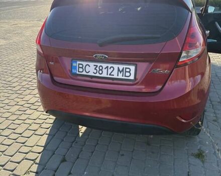 Красный Форд Фиеста, объемом двигателя 1.6 л и пробегом 120 тыс. км за 6800 $, фото 3 на Automoto.ua