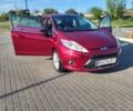 Красный Форд Фиеста, объемом двигателя 1.2 л и пробегом 190 тыс. км за 5500 $, фото 1 на Automoto.ua