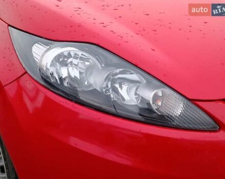 Форд Фієста 2012 у Харкові на Automoto.ua Червоний Форд Фієста, об'ємом двигуна 1.2 л та пробігом 109 тис. км за 5790 $, фото 5 на Automoto.ua