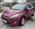 Красный Форд Фиеста, объемом двигателя 1.4 л и пробегом 300 тыс. км за 5000 $, фото 7 на Automoto.ua