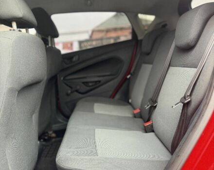 Форд Фиеста 2012 в Лубнах на Automoto.ua Красный Форд Фиеста, объемом двигателя 1.2 л и пробегом 211 тыс. км за 4399 $, фото 14 на Automoto.ua