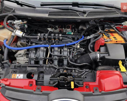 Красный Форд Фиеста, объемом двигателя 1.4 л и пробегом 193 тыс. км за 7500 $, фото 31 на Automoto.ua