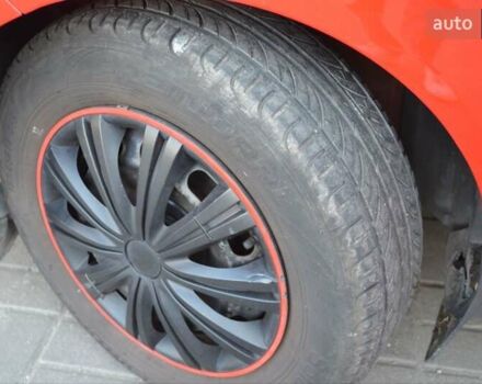 Красный Форд Фиеста, объемом двигателя 1.24 л и пробегом 189 тыс. км за 5600 $, фото 20 на Automoto.ua