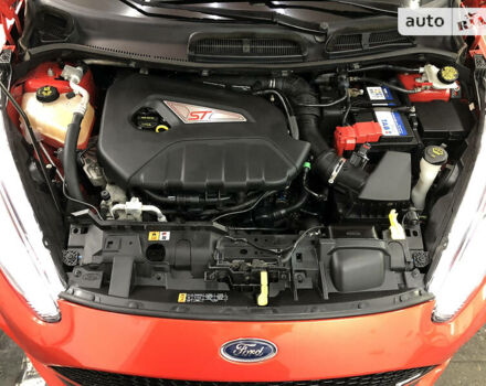 Красный Форд Фиеста, объемом двигателя 1.6 л и пробегом 117 тыс. км за 10900 $, фото 19 на Automoto.ua