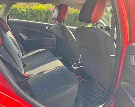 Красный Форд Фиеста, объемом двигателя 1 л и пробегом 130 тыс. км за 5740 $, фото 9 на Automoto.ua