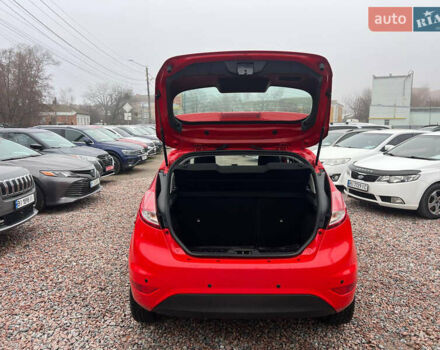 Червоний Форд Фієста, об'ємом двигуна 1.6 л та пробігом 59 тис. км за 8300 $, фото 8 на Automoto.ua