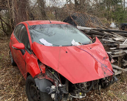 Красный Форд Фиеста, объемом двигателя 1 л и пробегом 80 тыс. км за 2200 $, фото 8 на Automoto.ua