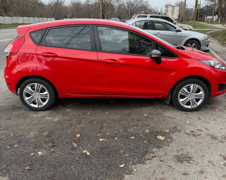 Червоний Форд Фієста, об'ємом двигуна 1.1 л та пробігом 147 тис. км за 6500 $, фото 3 на Automoto.ua