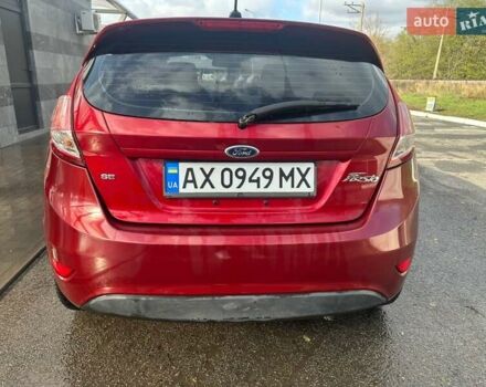 Червоний Форд Фієста, об'ємом двигуна 1.6 л та пробігом 178 тис. км за 5400 $, фото 6 на Automoto.ua