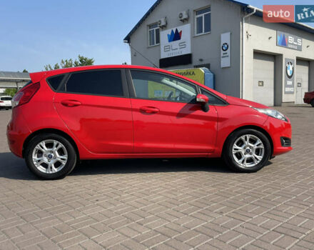 Красный Форд Фиеста, объемом двигателя 1 л и пробегом 63 тыс. км за 8500 $, фото 7 на Automoto.ua