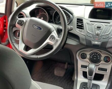 Красный Форд Фиеста, объемом двигателя 1.6 л и пробегом 158 тыс. км за 7900 $, фото 18 на Automoto.ua