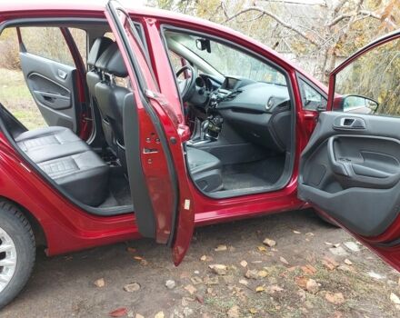 Красный Форд Фиеста, объемом двигателя 1.6 л и пробегом 104 тыс. км за 4000 $, фото 7 на Automoto.ua