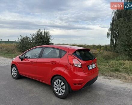 Червоний Форд Фієста, об'ємом двигуна 1 л та пробігом 185 тис. км за 6000 $, фото 28 на Automoto.ua