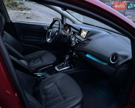 Червоний Форд Фієста, об'ємом двигуна 1.6 л та пробігом 104 тис. км за 7500 $, фото 34 на Automoto.ua