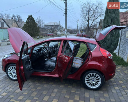 Червоний Форд Фієста, об'ємом двигуна 1.6 л та пробігом 104 тис. км за 7500 $, фото 12 на Automoto.ua