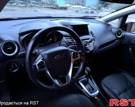 Красный Форд Фиеста, объемом двигателя 1.6 л и пробегом 104 тыс. км за 7500 $, фото 11 на Automoto.ua