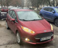 Красный Форд Фиеста, объемом двигателя 1.6 л и пробегом 71 тыс. км за 10400 $, фото 2 на Automoto.ua