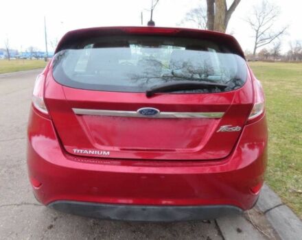 Червоний Форд Фієста, об'ємом двигуна 1.6 л та пробігом 77 тис. км за 4800 $, фото 5 на Automoto.ua