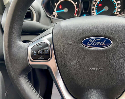 Червоний Форд Фієста, об'ємом двигуна 1.6 л та пробігом 7 тис. км за 9150 $, фото 63 на Automoto.ua