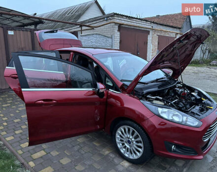 Червоний Форд Фієста, об'ємом двигуна 1.6 л та пробігом 104 тис. км за 7500 $, фото 19 на Automoto.ua