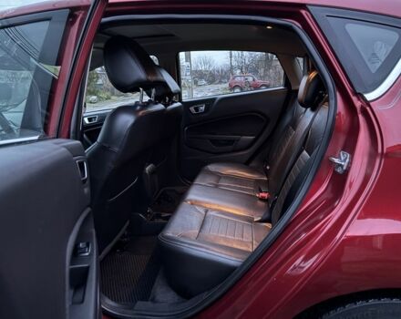 Червоний Форд Фієста, об'ємом двигуна 1.6 л та пробігом 104 тис. км за 7500 $, фото 15 на Automoto.ua