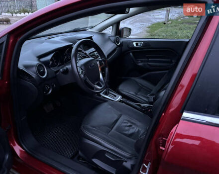 Червоний Форд Фієста, об'ємом двигуна 1.6 л та пробігом 104 тис. км за 7500 $, фото 22 на Automoto.ua