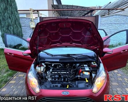 Красный Форд Фиеста, объемом двигателя 1.6 л и пробегом 104 тыс. км за 7500 $, фото 6 на Automoto.ua