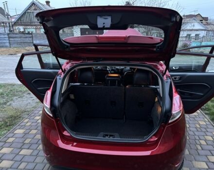 Червоний Форд Фієста, об'ємом двигуна 1.6 л та пробігом 104 тис. км за 7500 $, фото 9 на Automoto.ua