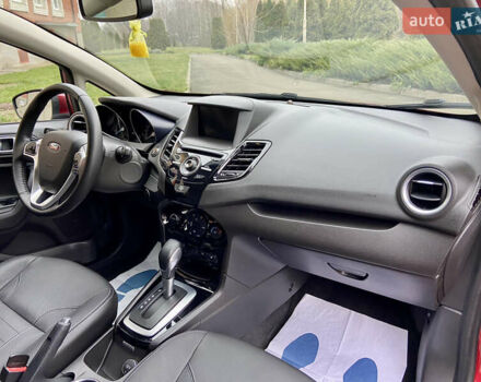 Червоний Форд Фієста, об'ємом двигуна 1.6 л та пробігом 7 тис. км за 9150 $, фото 59 на Automoto.ua